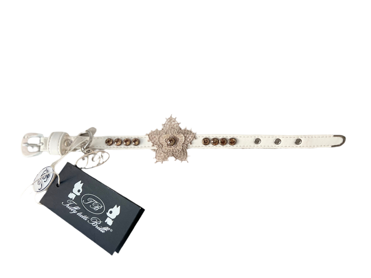 Nadege Collar